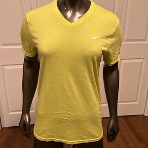 Hollister V-Neck Short Sleeve T-Shirt Size S